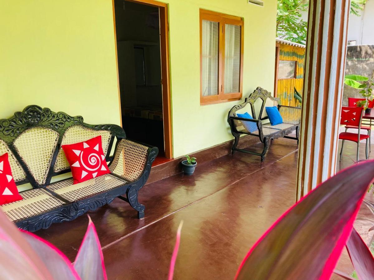 Green Villa ฮิกคาดูวา ภายนอก รูปภาพ